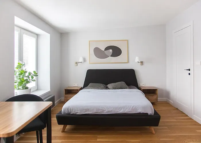 Stare Bielany Apartments